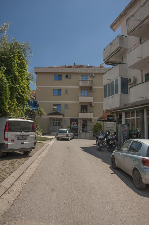 בודווה Dobrljanin Lux Apartment מראה חיצוני תמונה