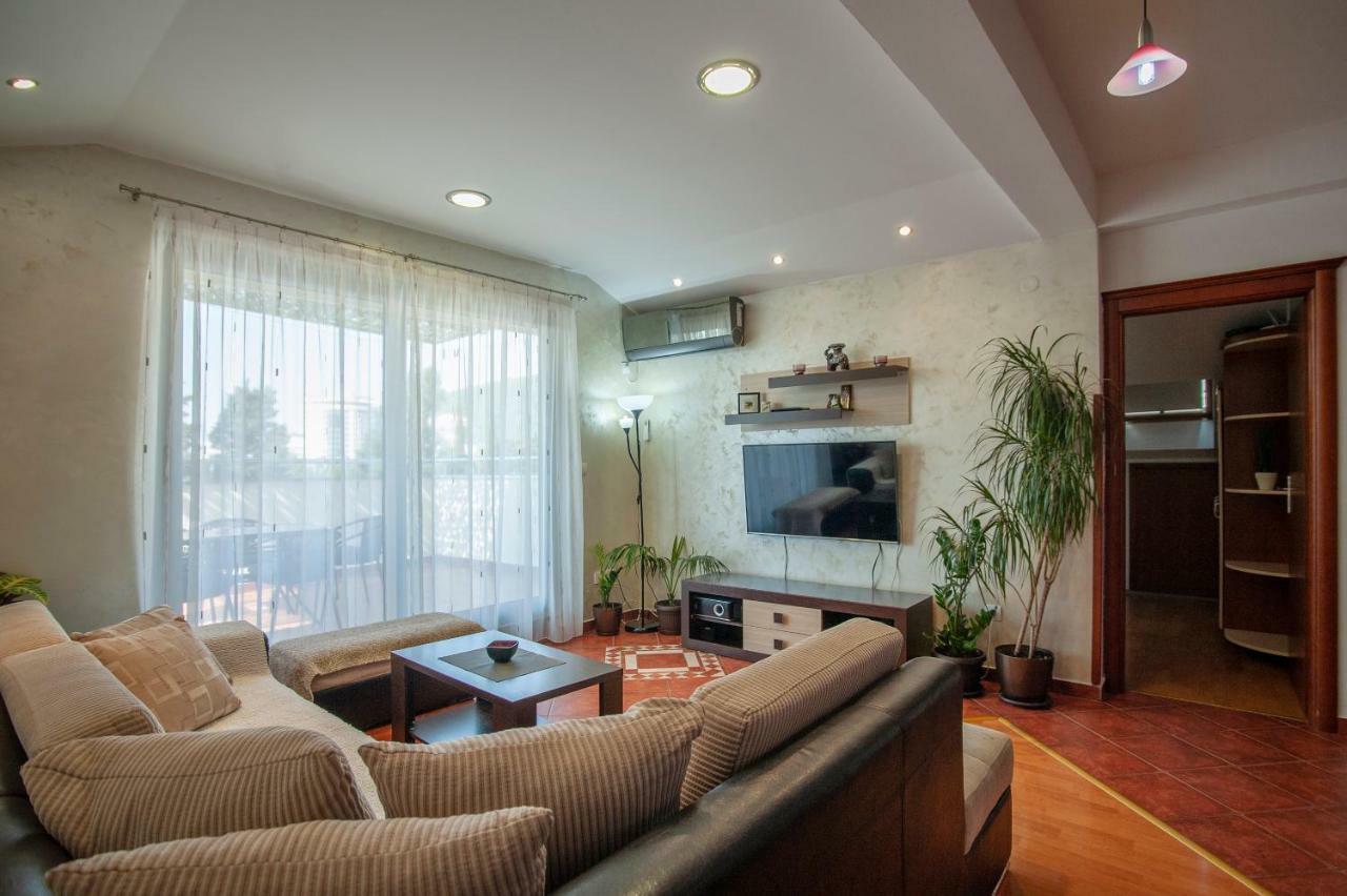 בודווה Dobrljanin Lux Apartment מראה חיצוני תמונה